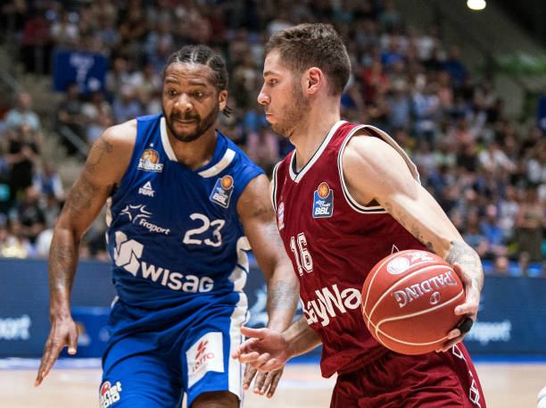 但王艺迪总 但王艺迪总