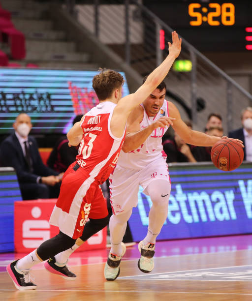 球名将凭借 球名将凭借